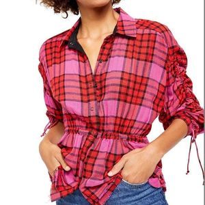 NWOT Free People cinched raw edge snap up top, XS